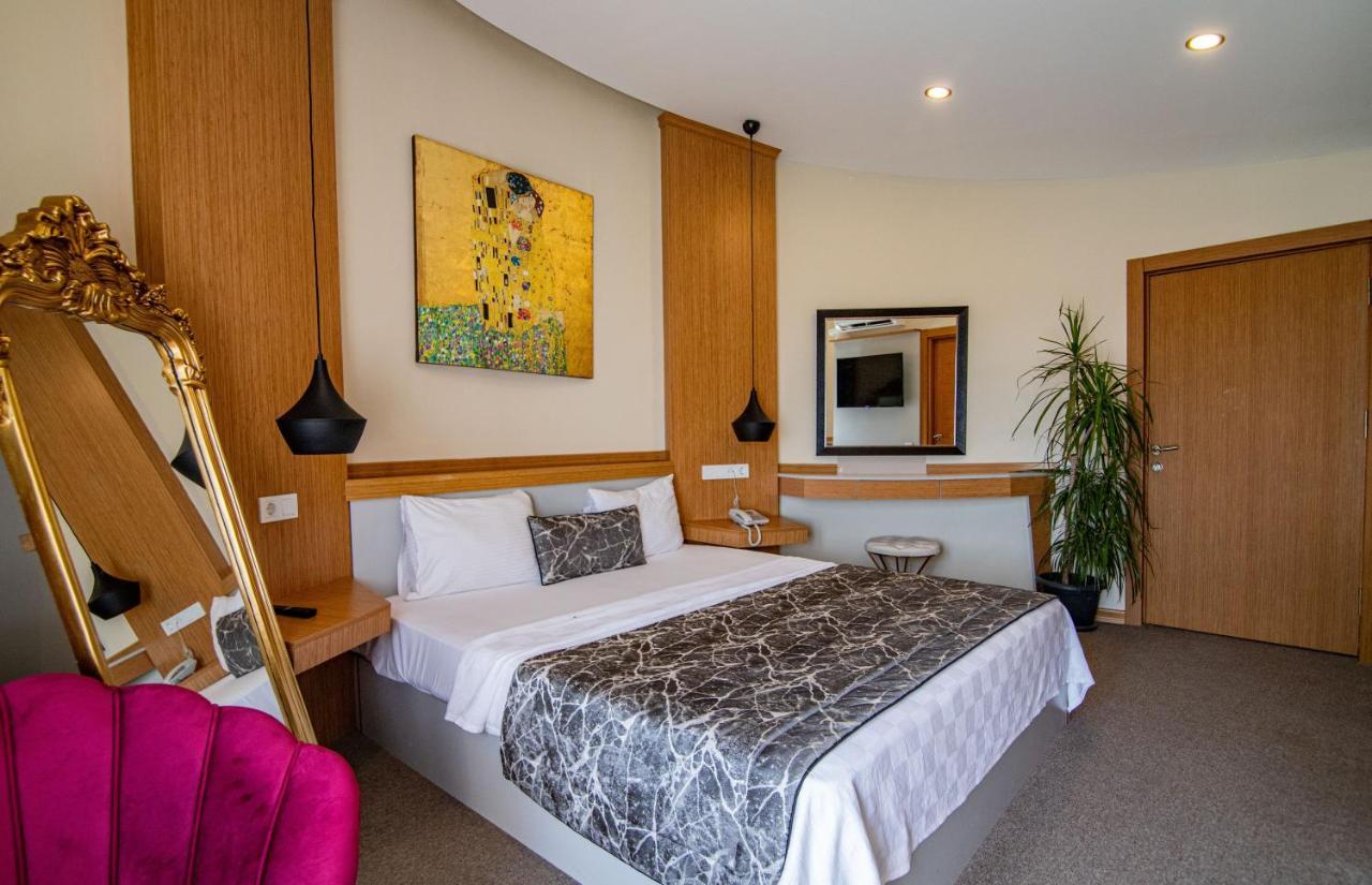 คูล โฮเทล Hotel อิสตันบูล ภายนอก รูปภาพ